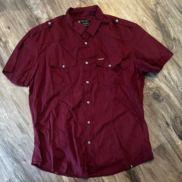 Marc Ecko Button Up Short Sleeve - Picture 1 of 2